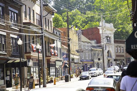 Road Trip to Historic Ellicott City, MD | Dining & Attractions