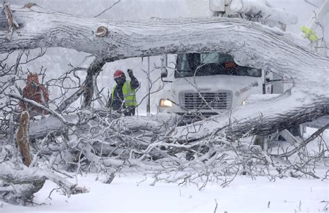 Photos: Snow storm slams Northeast - WTOP News