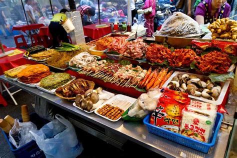 6 Exciting Night Markets in Seoul to Clobber Your Korean Food Cravings