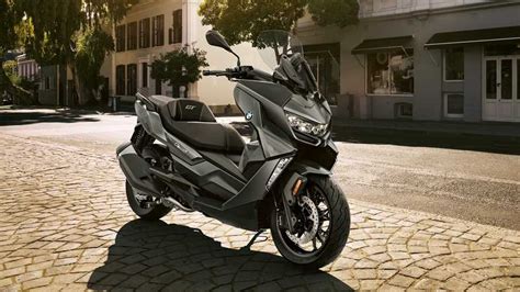 The BMW C400GT Scooter Is All Grown Up