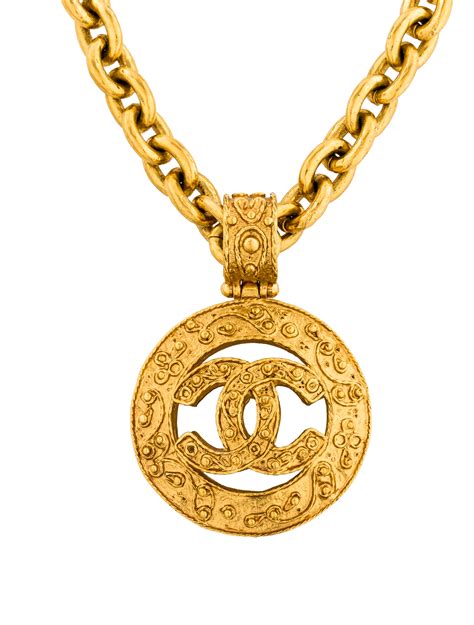 Chanel Logo Pendant Necklace - Gold-Tone Metal Pendant Necklace, Necklaces - CHA192245 | The ...