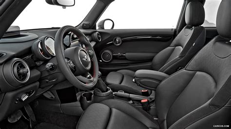 2015 MINI Cooper S - Interior | Caricos