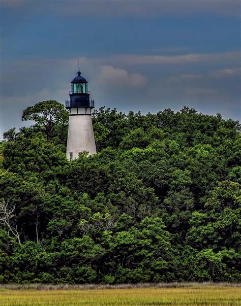 Amelia Island Lighthouse Photograph by Linda Clifford - Fine Art America