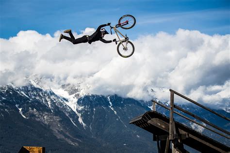 MTB Dirt and Slopestyle Bikes: 8 best for 2021