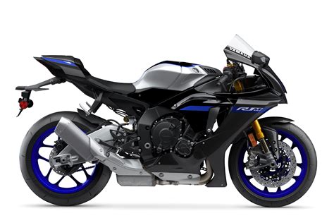 2023 Yamaha YZF-R1M Guide • Total Motorcycle