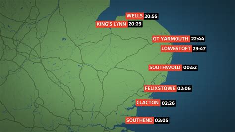 Storm surge: Your guide to tonight's high tide times | Anglia - ITV News