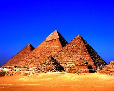 Who Built the Pyramids, How and Why ? – The Earth Expanded