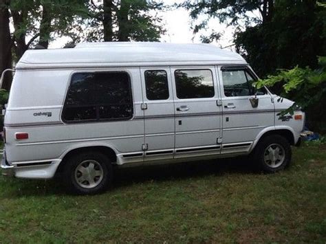 Purchase used 1995 Chevrolet G20 Chevy Van Extended Cargo Van 3-Door 5 ...