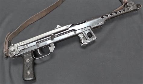 Sudayev’s PPS-43: Submachine Gun Simplicity Perfected – Forgotten Weapons