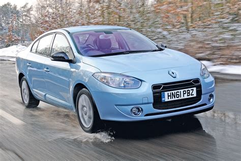 Renault Fluence Z.E. (2011-2013) review | Auto Express