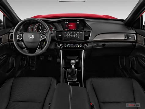 2017 Honda Accord Interior | U.S. News & World Report