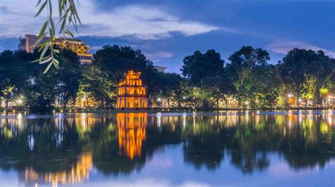 Hoan Kiem Lake – Hanoi | Vietnam's Best Travel Experiences