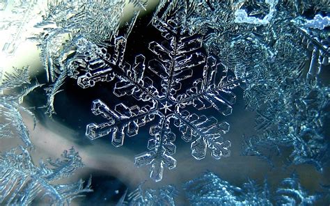 Download Wallpaper 3840x2400 Snowflake, Winter, Macro, Ice Ultra ... | Snowflake wallpaper ...