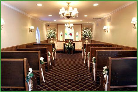 Graceland Wedding Chapel Review | Exporing Las Vegas