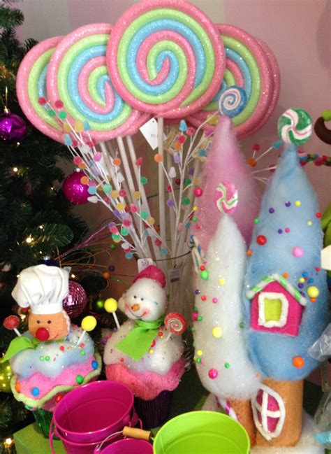 20+30+ Candyland Christmas Decorations Ideas