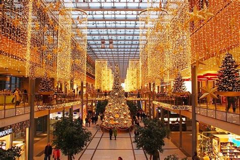 My Best 6 Tips for Pre-Christmas Shopping Mall Walking – Just Love Walking