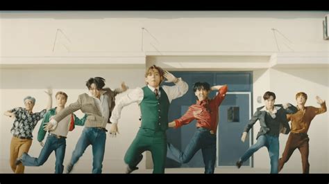 BTS 'Dynamite' Video Sets New YouTube 24-Hour Viewing Record - Variety