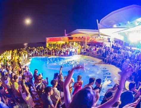 Top 6 beach bars in Mykonos - Mykonos Party Guide