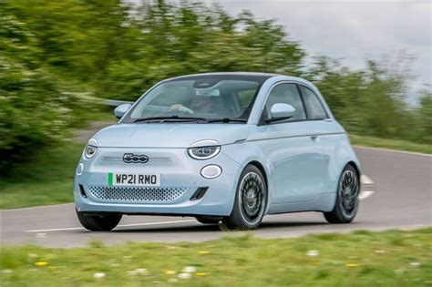 Review: Fiat 500 Electric (2021) | Honest John