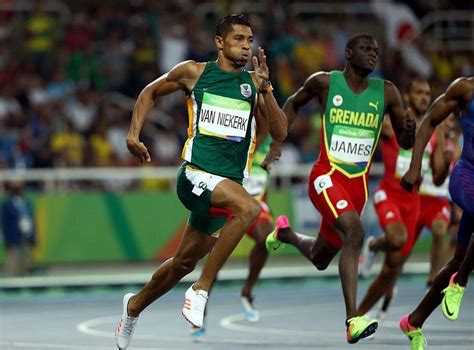 South Africa's Van Niekerk wins gold with 400m world record - Arabianbusiness