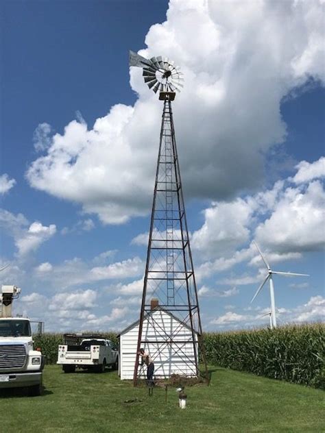 Woodmanse Windmill converted to Aermotor – LeRoy, IL | Paul's Windmill ...