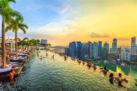 Infinity Pool Marina Bay Singapore Hotel - angelicheritornanoacasa