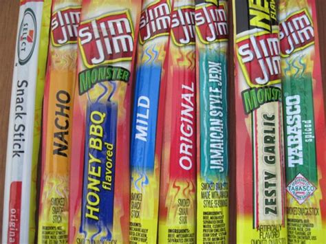 Will Gordon Tries the New Slim Jim Flavors