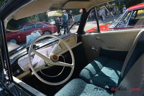 Simca Aronde 3rd generation P60 1958-1964 (1960 Simca Aronde Monaco hardtop 2d), interior ...