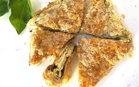 Easy Spinach Bacon and Egg Pie Recipe | Lifestyle Changes One Bite At A Time