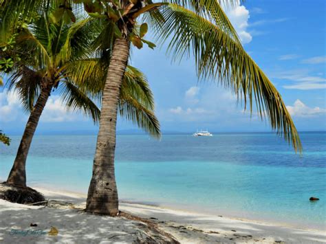 White Cebu Beaches | TravelingCebu.Com