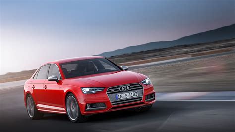 Audi A4 Review | Electronic And Mechanic