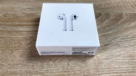 Apple AirPods Unboxing - YouTube