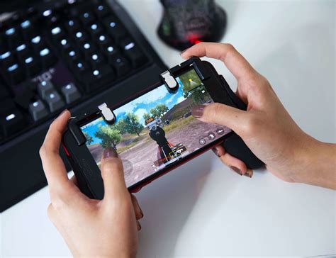 This mobile gaming accessories kit lets you play anywhere you go