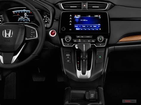 2018 Honda CR-V: 150 Interior Photos | U.S. News