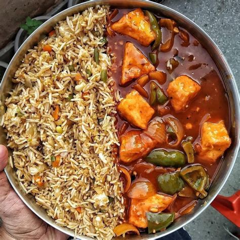 Chilli Paneer + Veg Fried Rice – Moms Kitchen