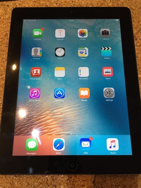 Apple iPad 3rd Gen. 32GB, Wi-Fi + Cellular (Unlocked), 9.7in, black. Condition is Used. | in ...