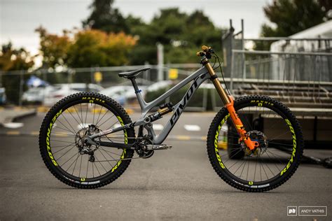 Bike Check: Bernard Kerr's Pivot Phoenix 29 Carbon - Crankworx Rotorua ...