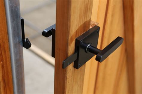 Oval Contemporary Gate Latch in Satin Black by 360 Yardware