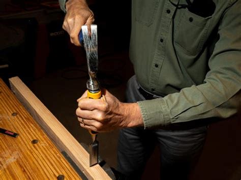 How to Use a Wood Chisel - Best Wood Chisels 2022