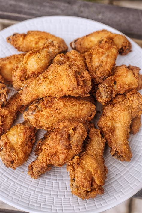 Crispy Deep Fried Buffalo Wings Recipe | Deporecipe.co