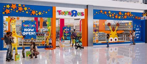 Toys ‘R’ Us Plants a Flag(ship) in Mall of America - Retail TouchPoints