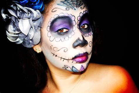 HALLOWEEN MAKEUP TUTORIAL: Sugar Skull Makeup - Honeygirlsworld - Hawaii Lifestyle Blog