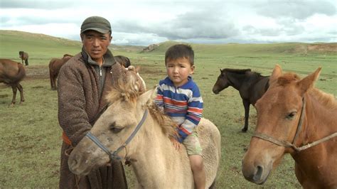 Life on the Mongolian Steppe - YouTube