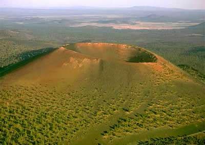 Sunset Crater Volcano National Monument | Flagstaff Arizona