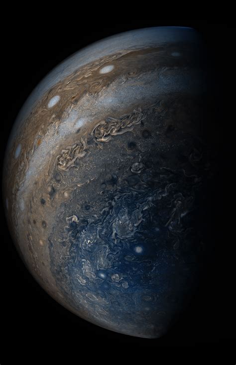 Juno Spacecraft Views the Many Colors of Jupiter’s Clouds