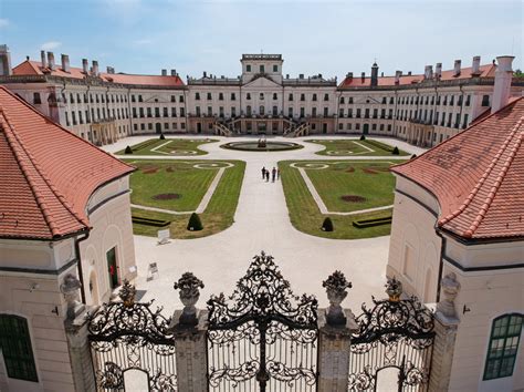 4 reasons to visit Esterházy Palace in Fertőd − PHOTOS - Daily News Hungary