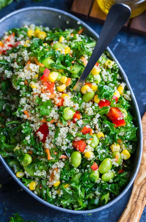 Healthy Quinoa Salad | Peas and Crayons | Bloglovin’