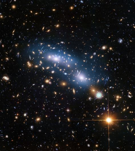 ESA - Hubble makes surprising find in the early Universe