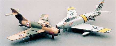 Building Classic Foes: The F-86 Sabre and Mikoyan-Gurevich MiG-15