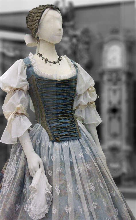 Hungarian 19th century costume | Vestidos estilo vintage, Vestuario de época, Ropa vintage